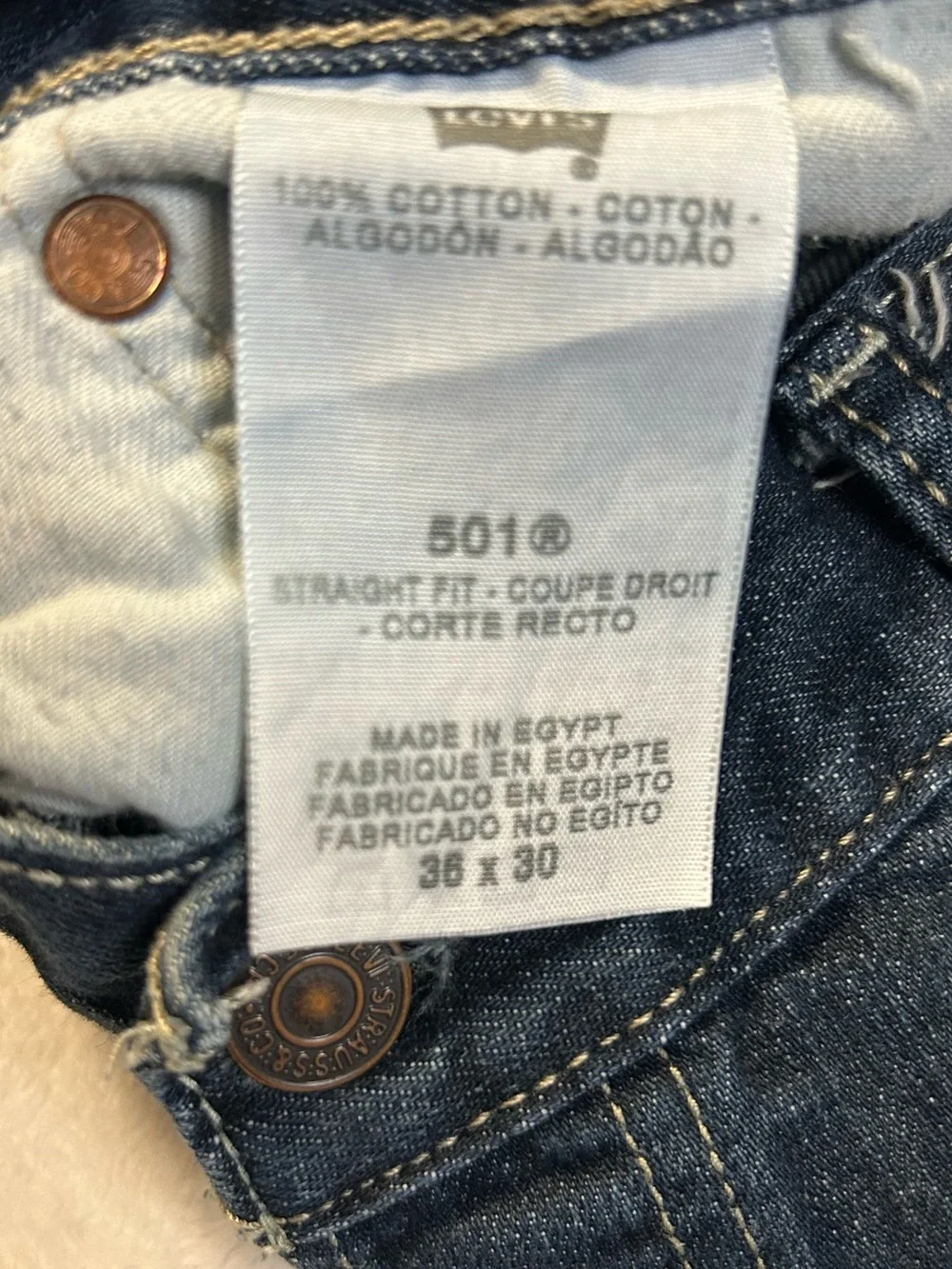 Levi's Men's Relaxed Dark Blue Denim Jeans